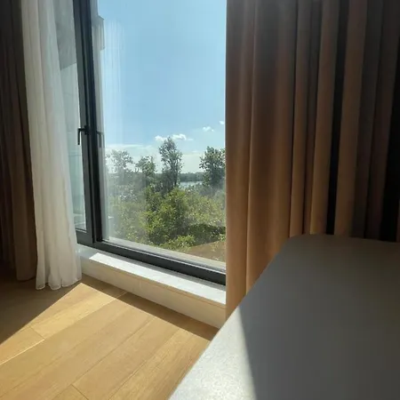 One Vista 1 Bedroom With View Apartment