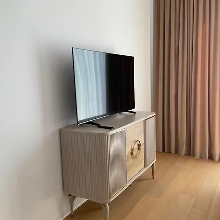 One Vista 1 Bedroom With View * Bucarest